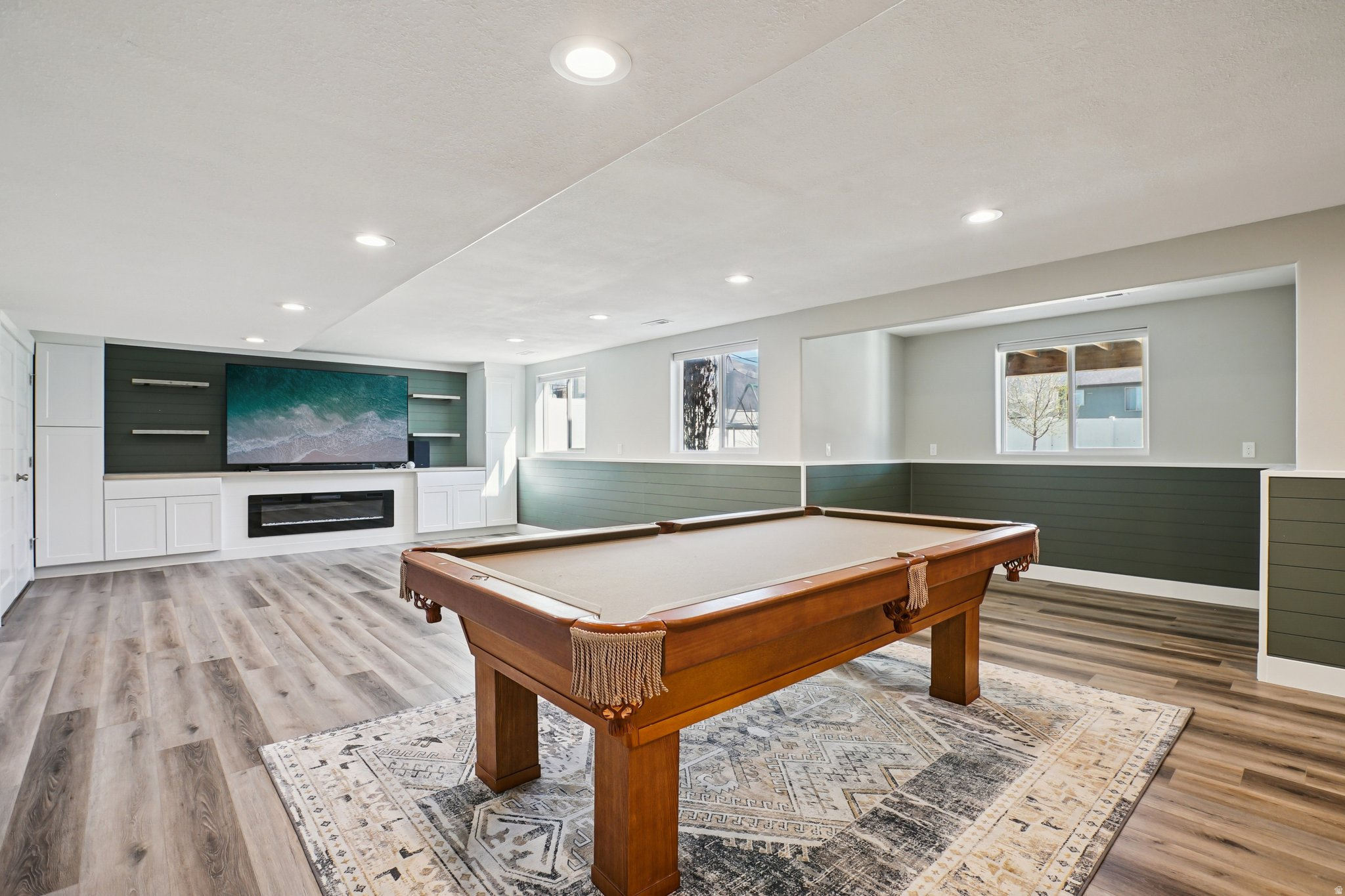 PLUSHNEST - Residential