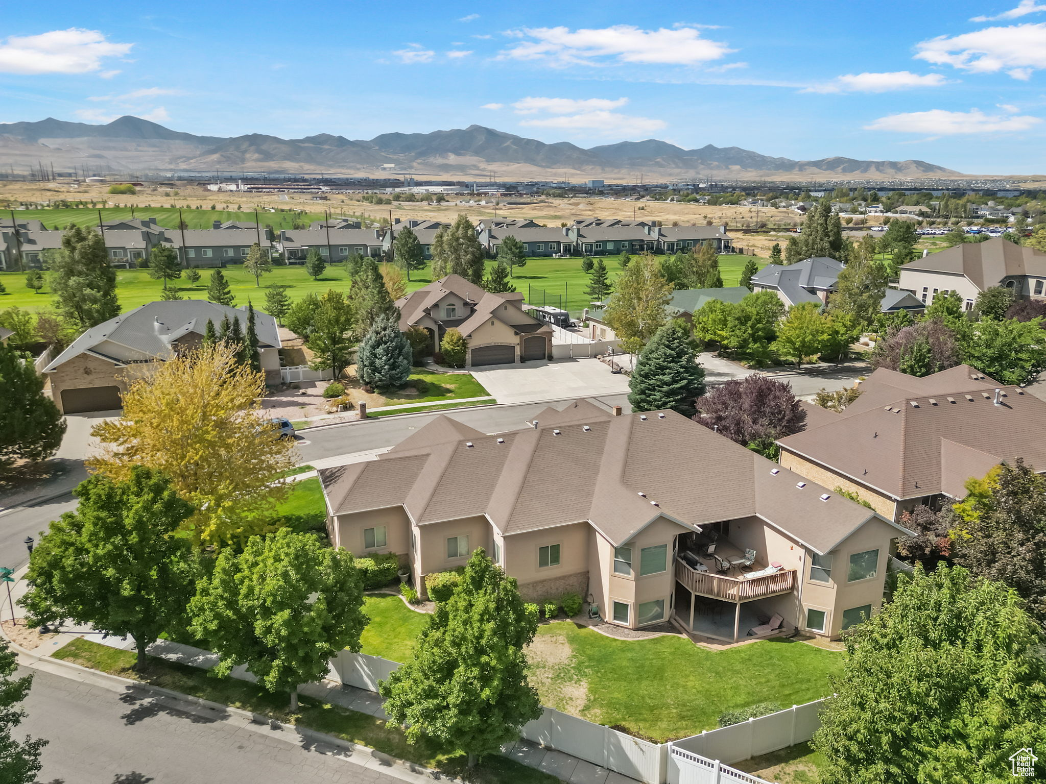 SOUTH RIDGE FAIRWAYS - Residential