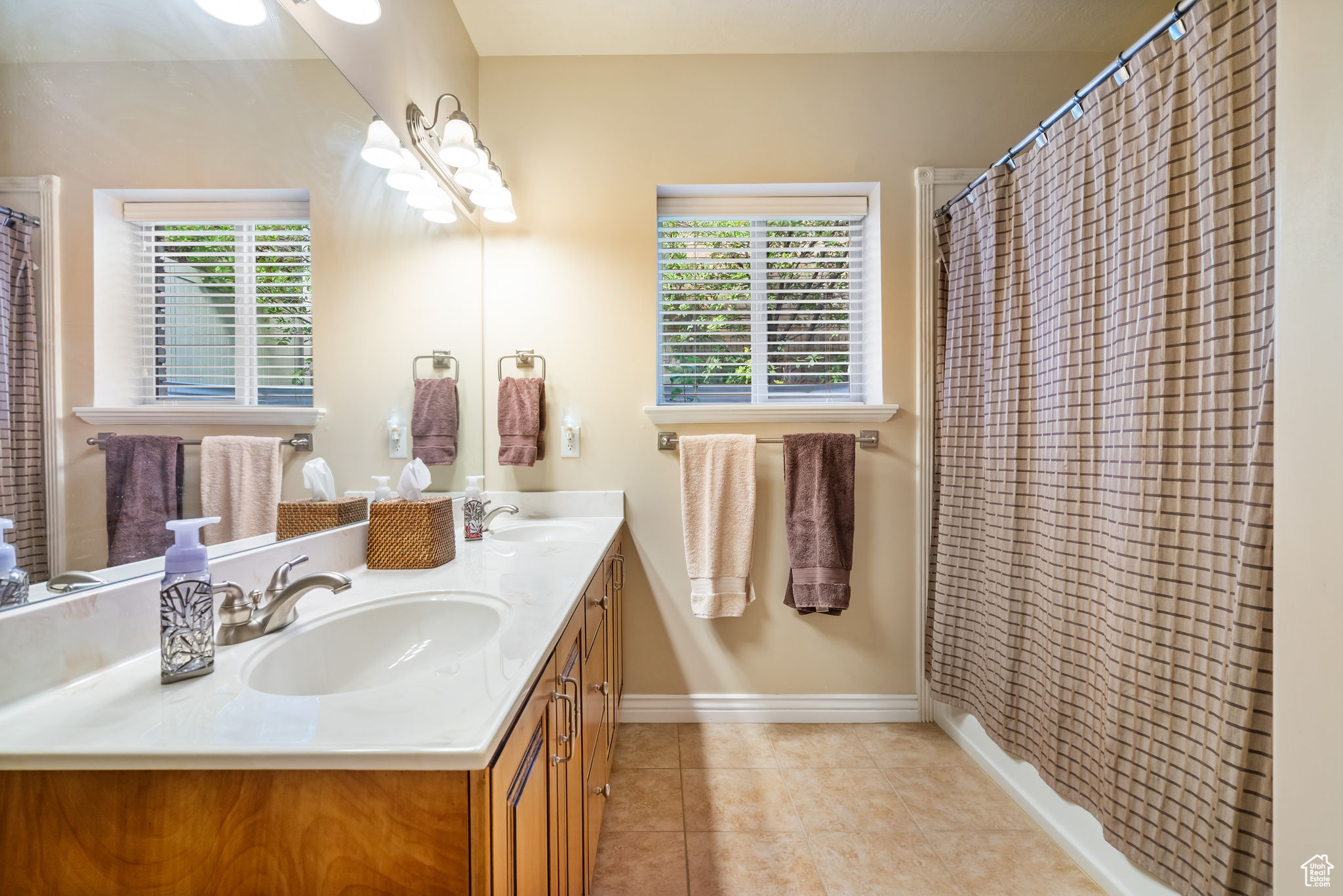 SOUTH RIDGE FAIRWAYS - Residential