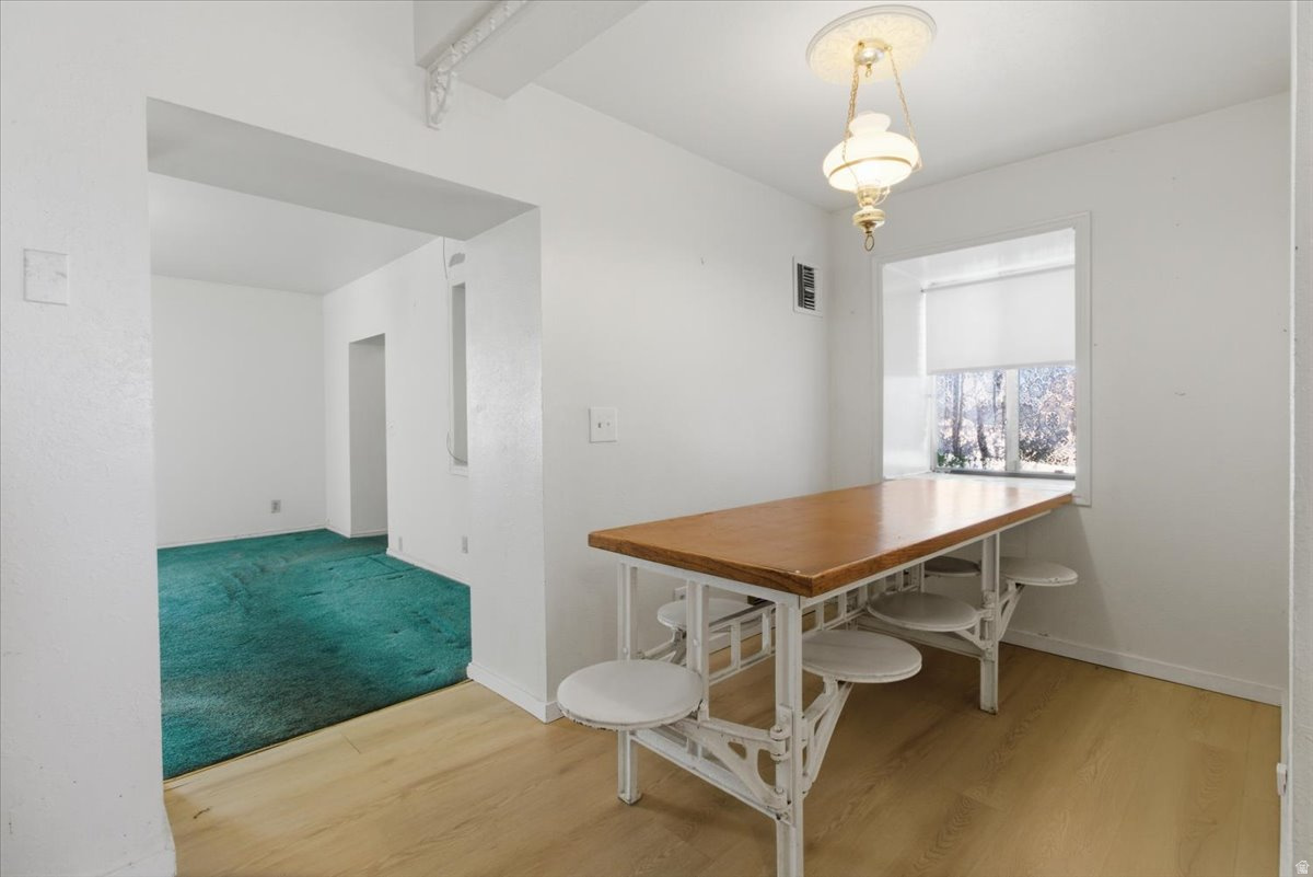 YOUNG PROPERTY - Residential