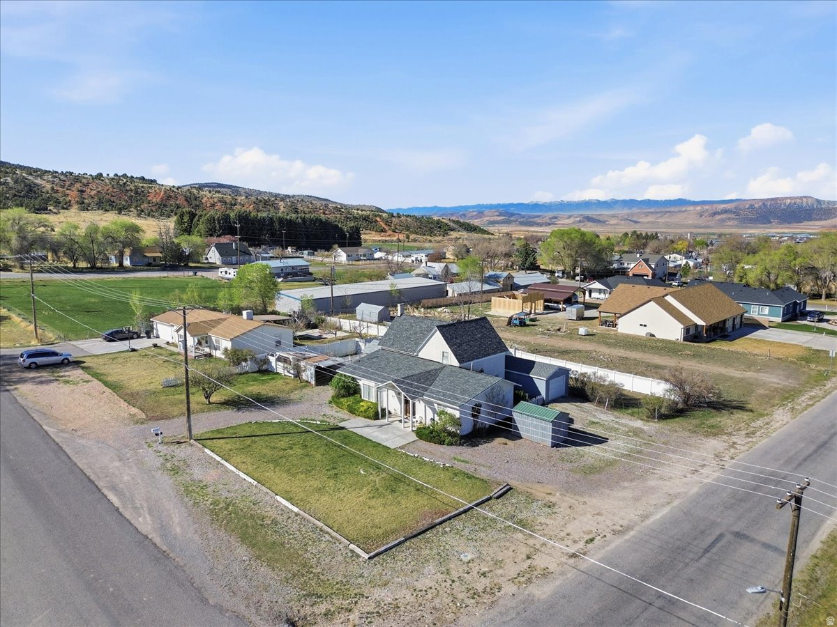 YOUNG PROPERTY - Residential