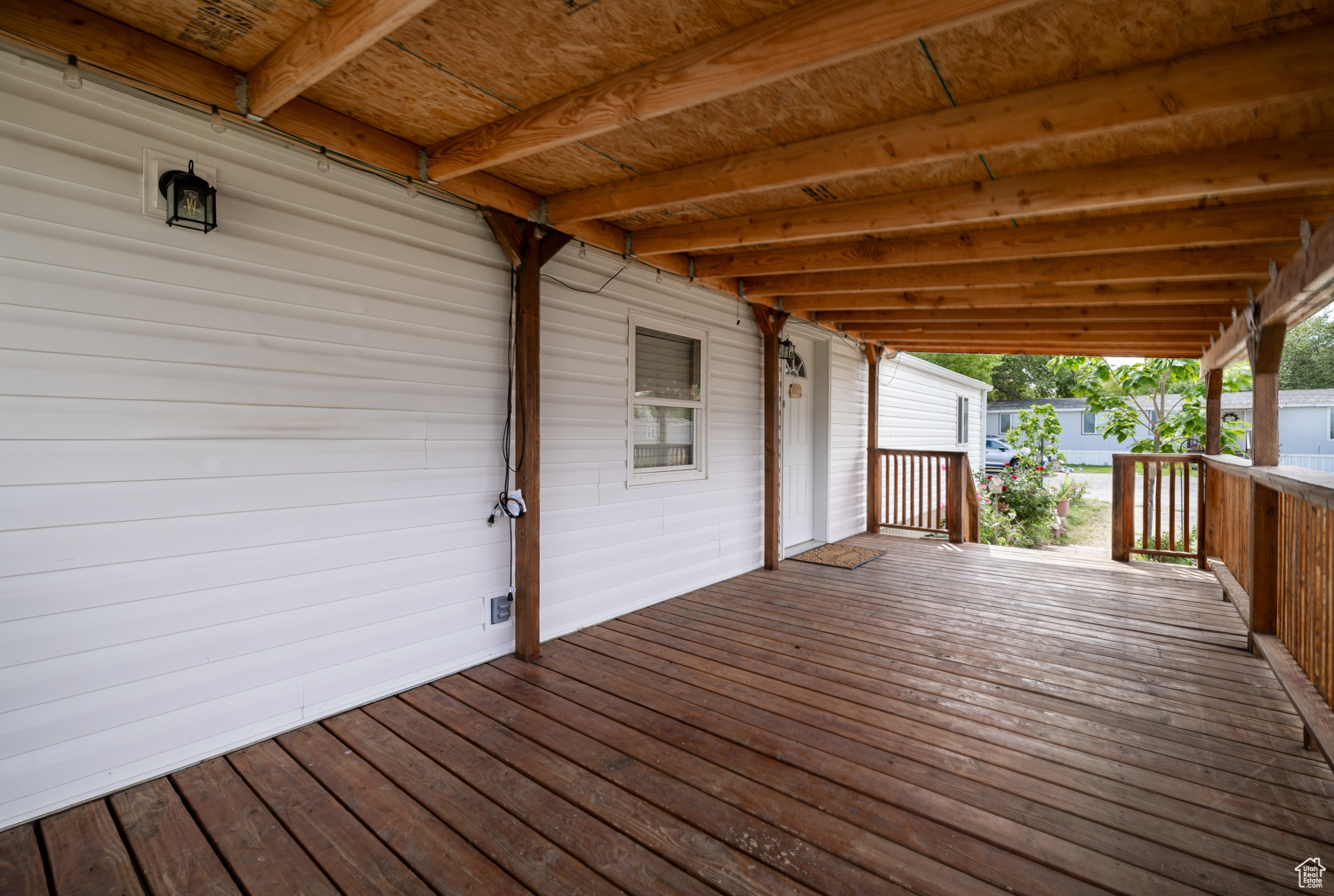 EAST MEADOWS - Residential