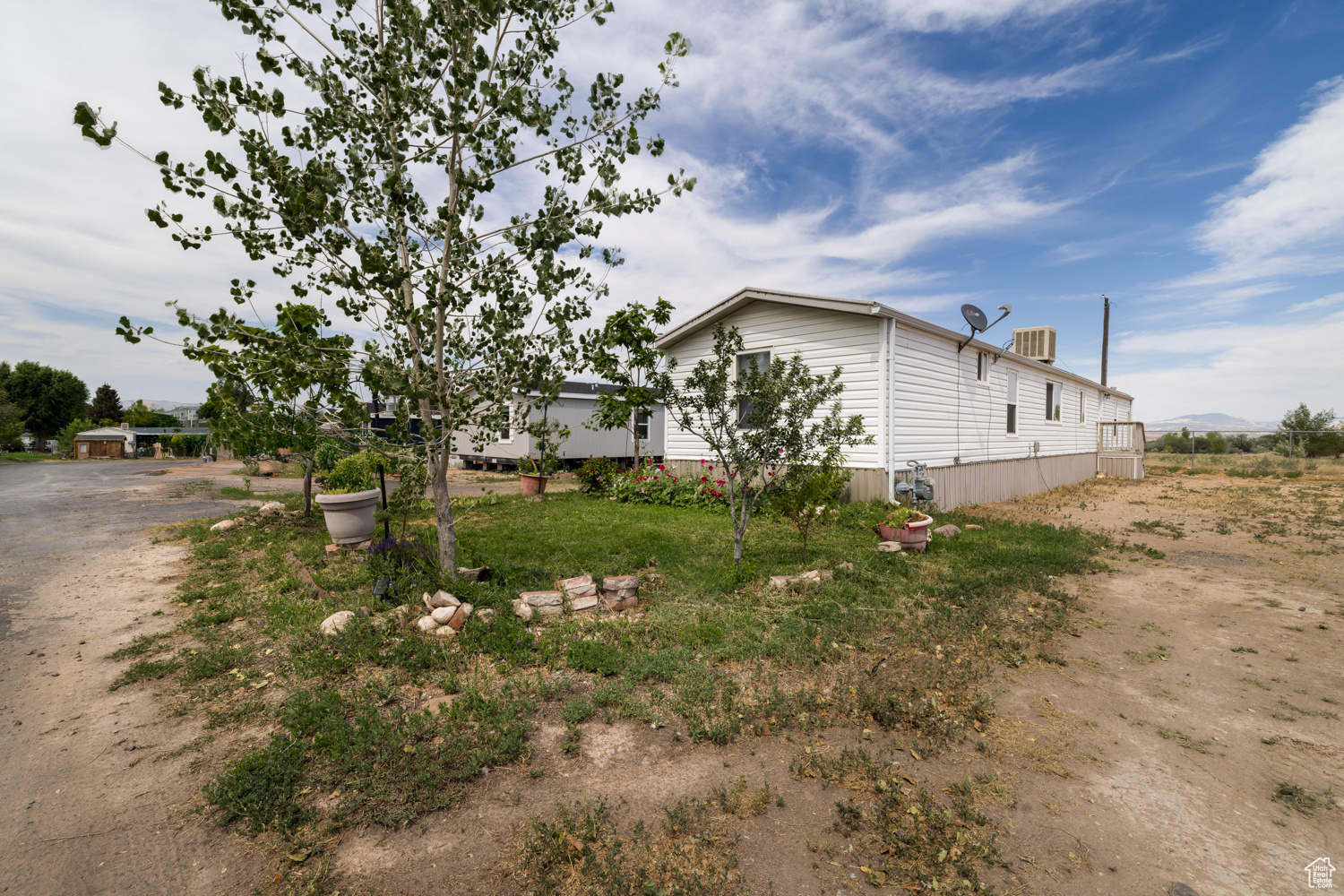 EAST MEADOWS - Residential