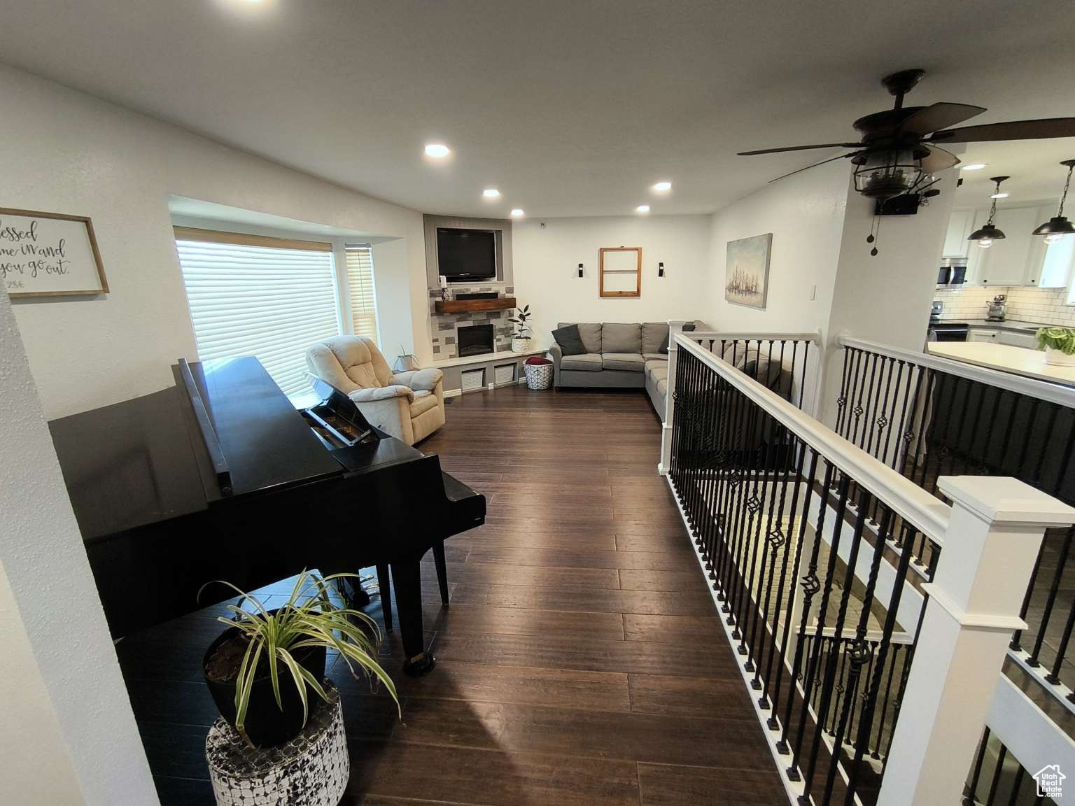 EPHRAIM - Residential