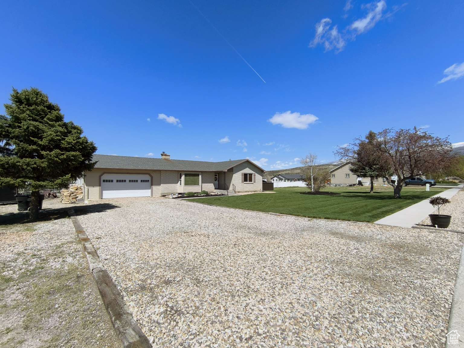 EPHRAIM - Residential