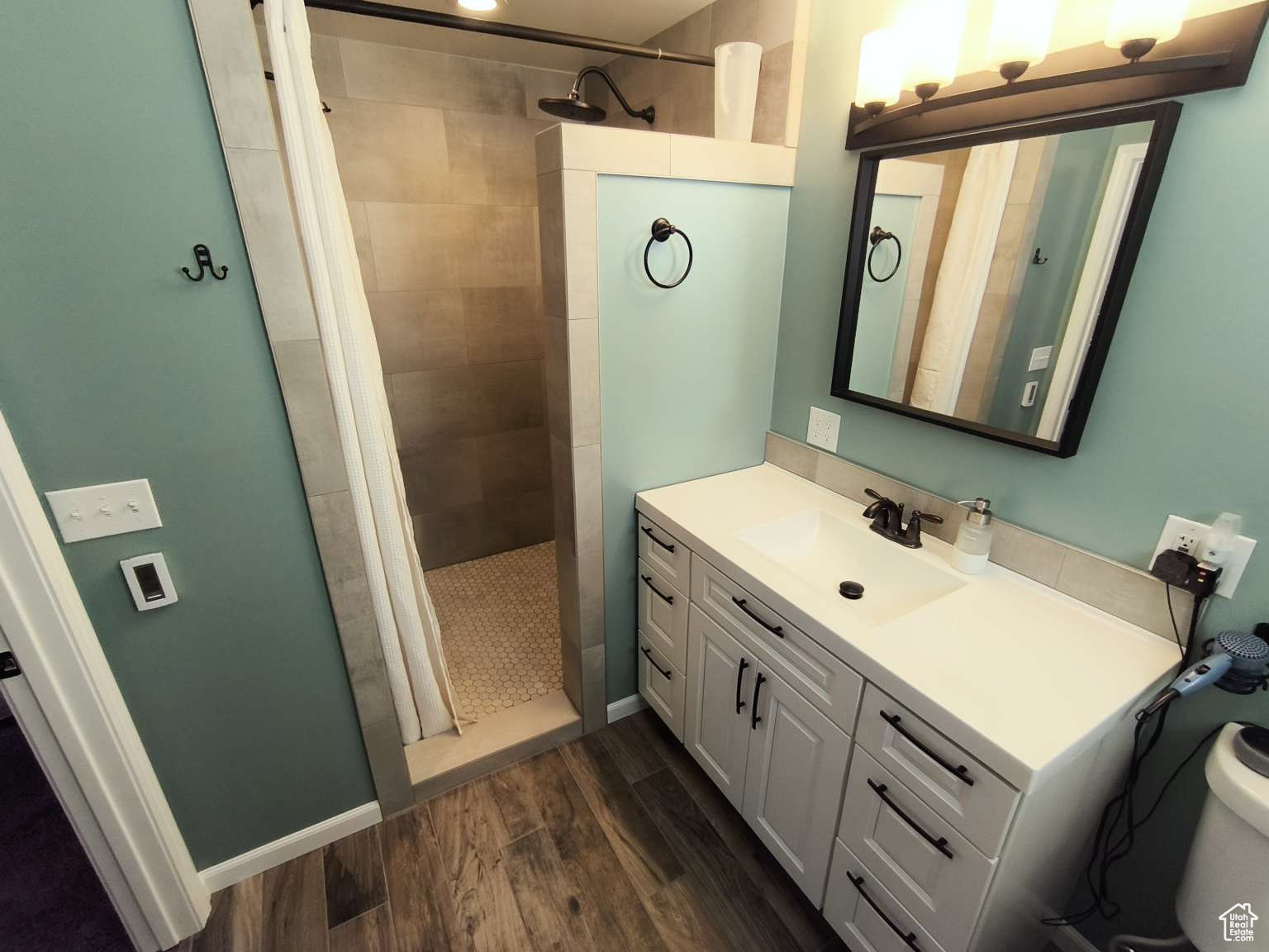 EPHRAIM - Residential