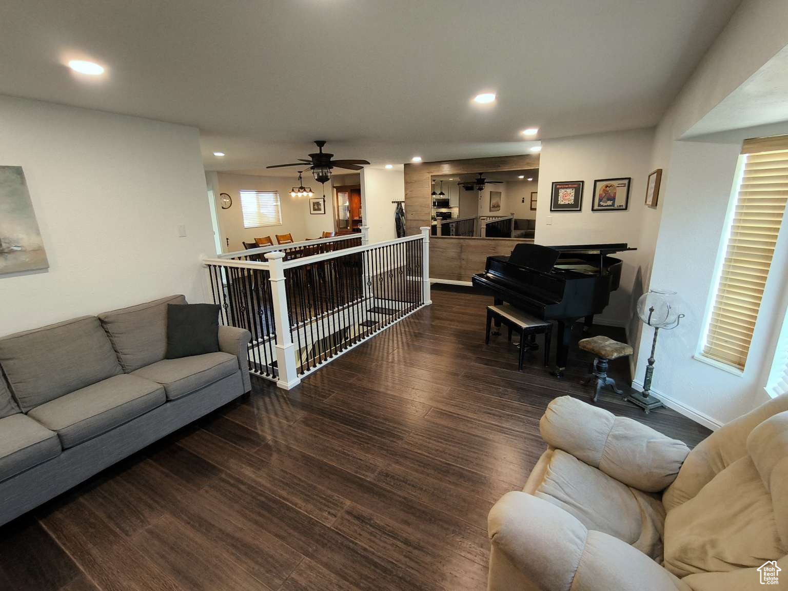 EPHRAIM - Residential