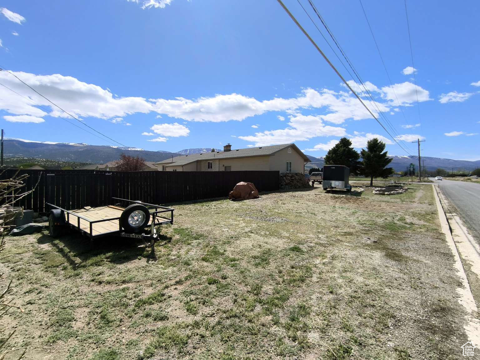 EPHRAIM - Residential