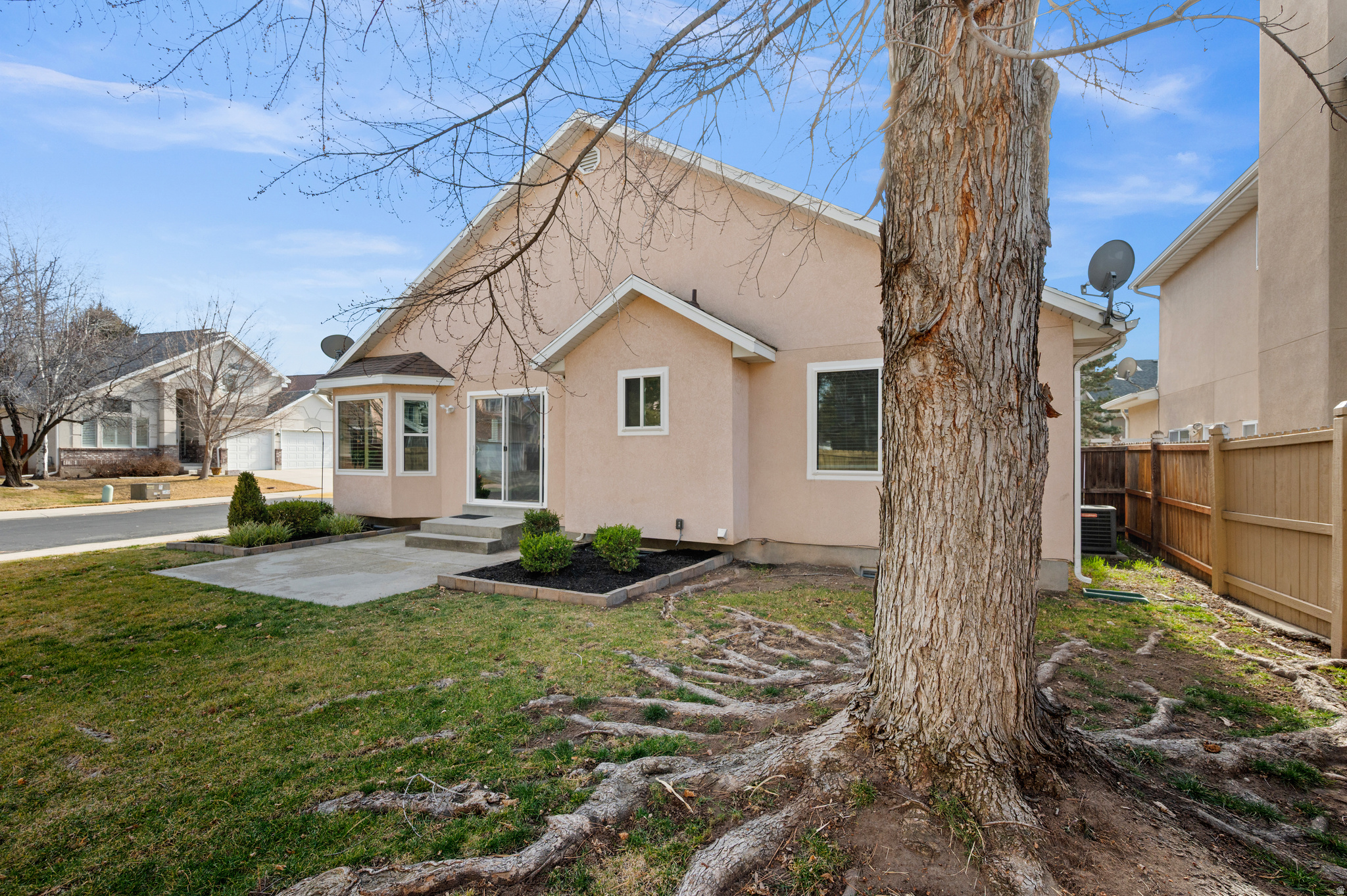 ESPRIT HOMES OF MILLCREEK P U D - Residential