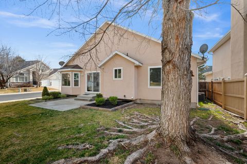 Tiny photo for 1369 E EUROPA DR S, Millcreek, UT 84106 (MLS # 2136912)