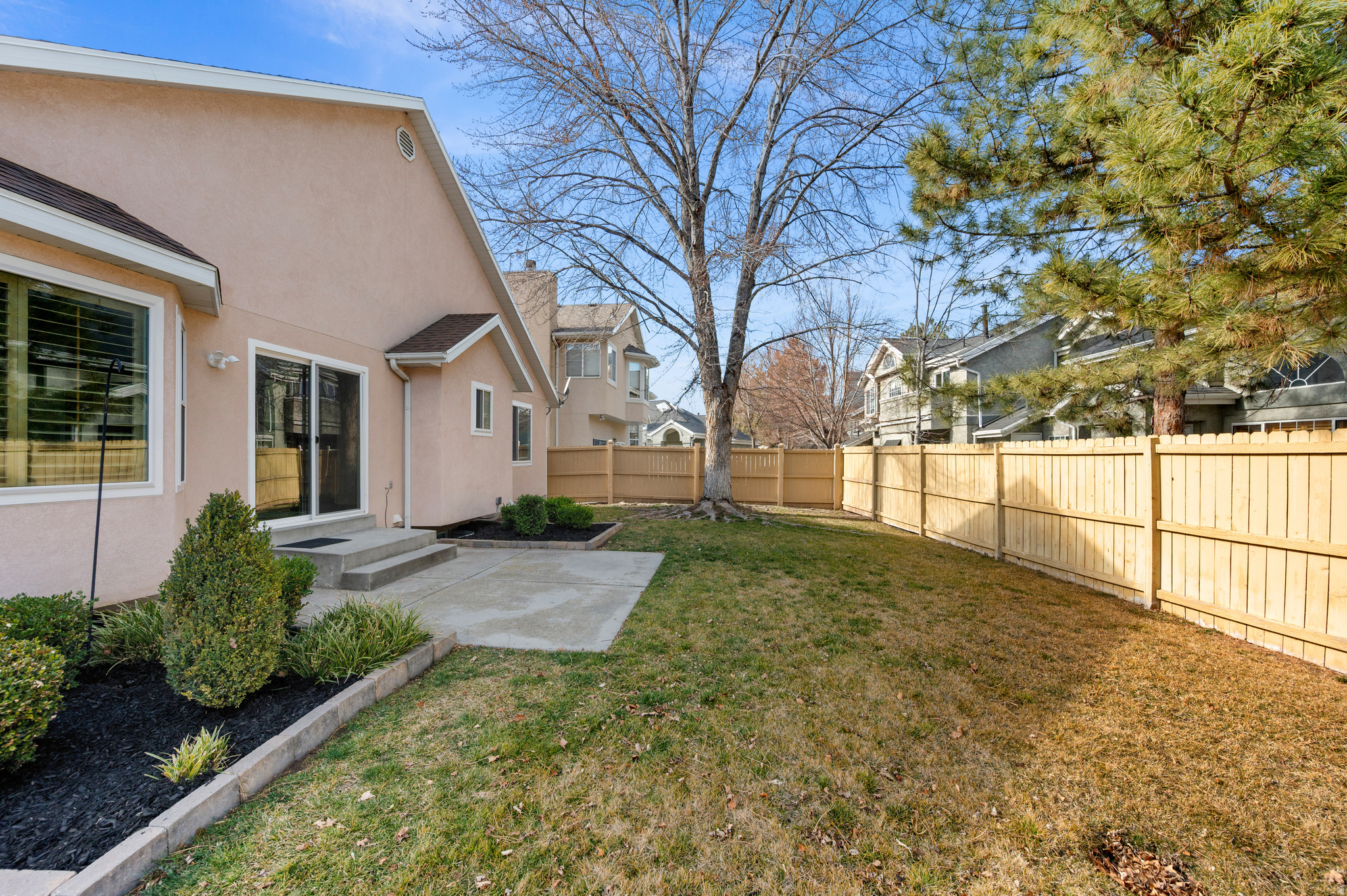 ESPRIT HOMES OF MILLCREEK P U D - Residential