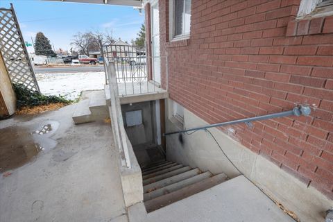 Tiny photo for 420 E 600 S, Payson, UT 84651 (MLS # 2127889)