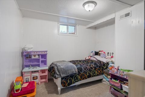 Tiny photo for 420 E 600 S, Payson, UT 84651 (MLS # 2127889)
