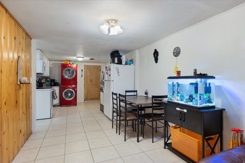 Tiny photo for 420 E 600 S, Payson, UT 84651 (MLS # 2127889)