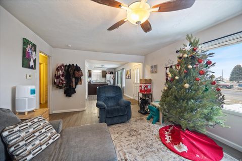 Tiny photo for 420 E 600 S, Payson, UT 84651 (MLS # 2127889)