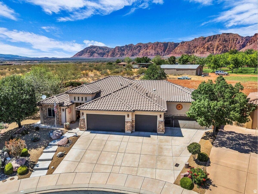 QUAIL COVE SUB - Residential