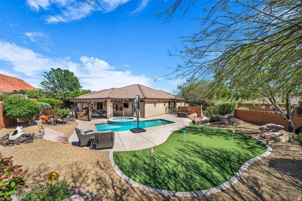 QUAIL COVE SUB - Residential