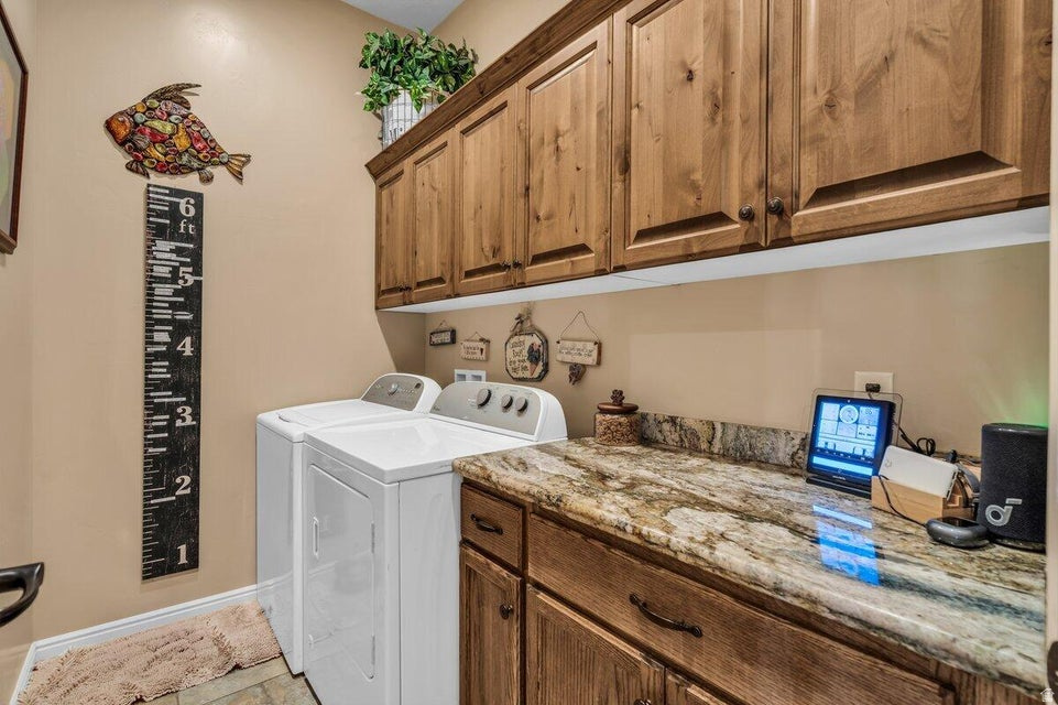 QUAIL COVE SUB - Residential