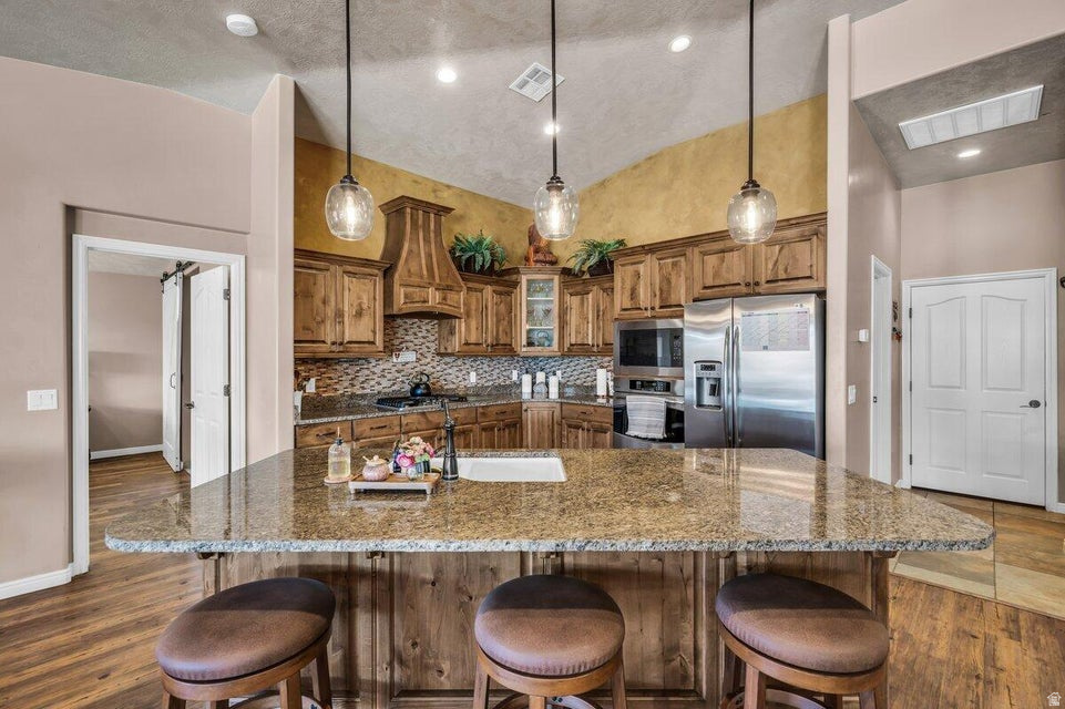 QUAIL COVE SUB - Residential
