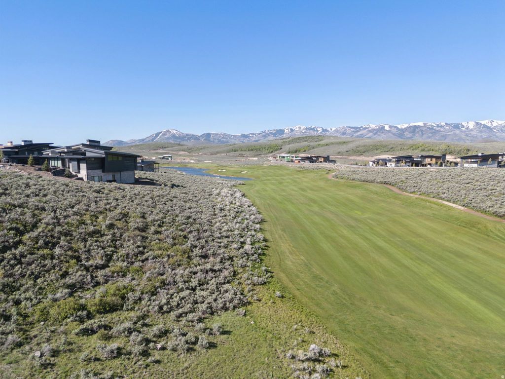 Photo of 5961 GOLF CLUB LINK #6, Park City, UT 84098 (MLS # 2154138)