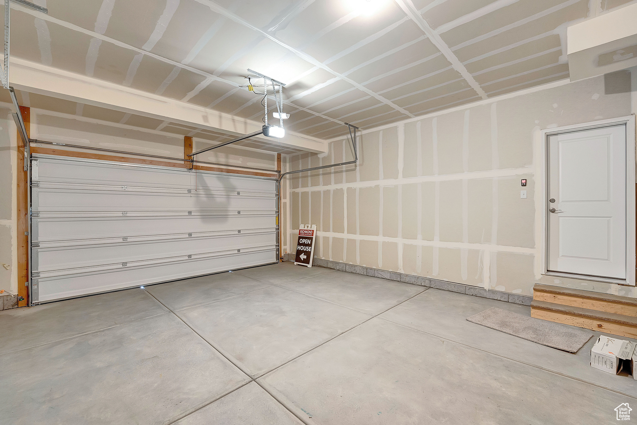 HERON HILLS - Residential