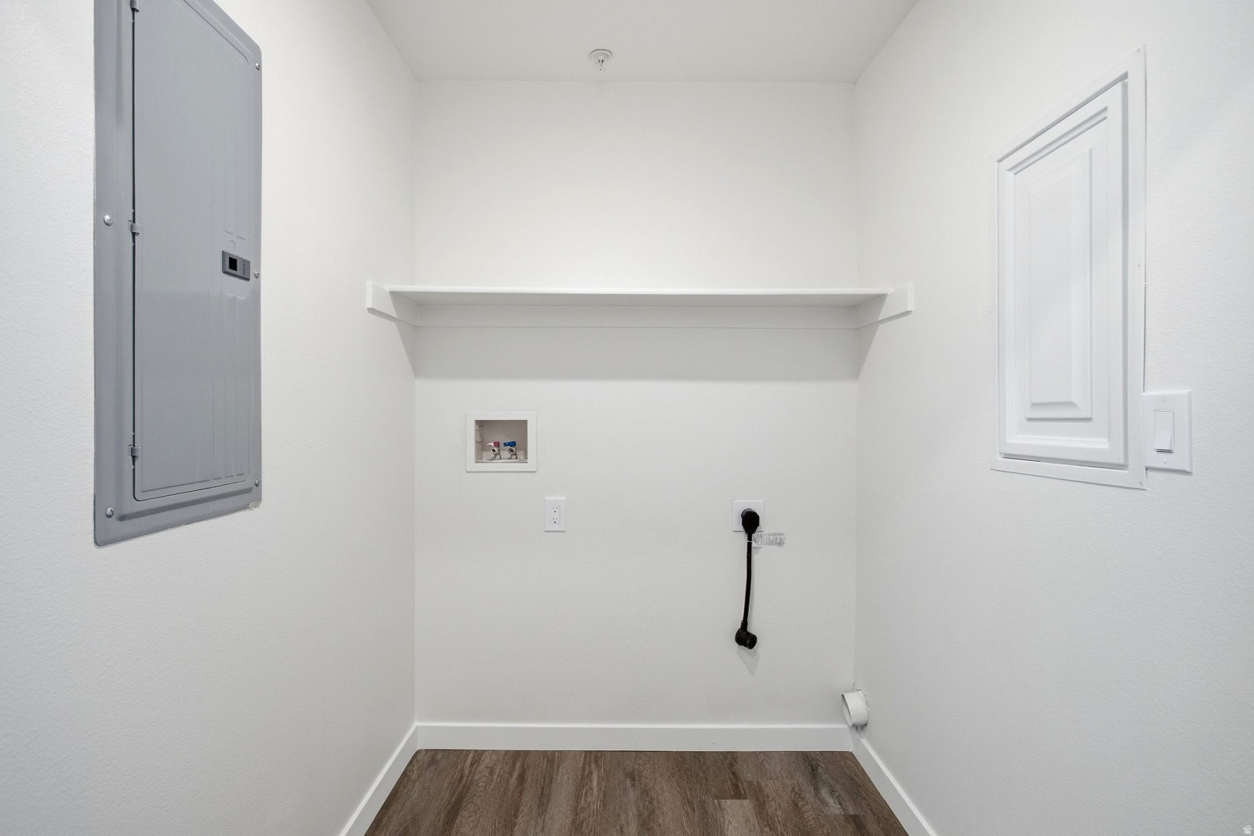 FOX BAY CONDOMINIUMS - Residential