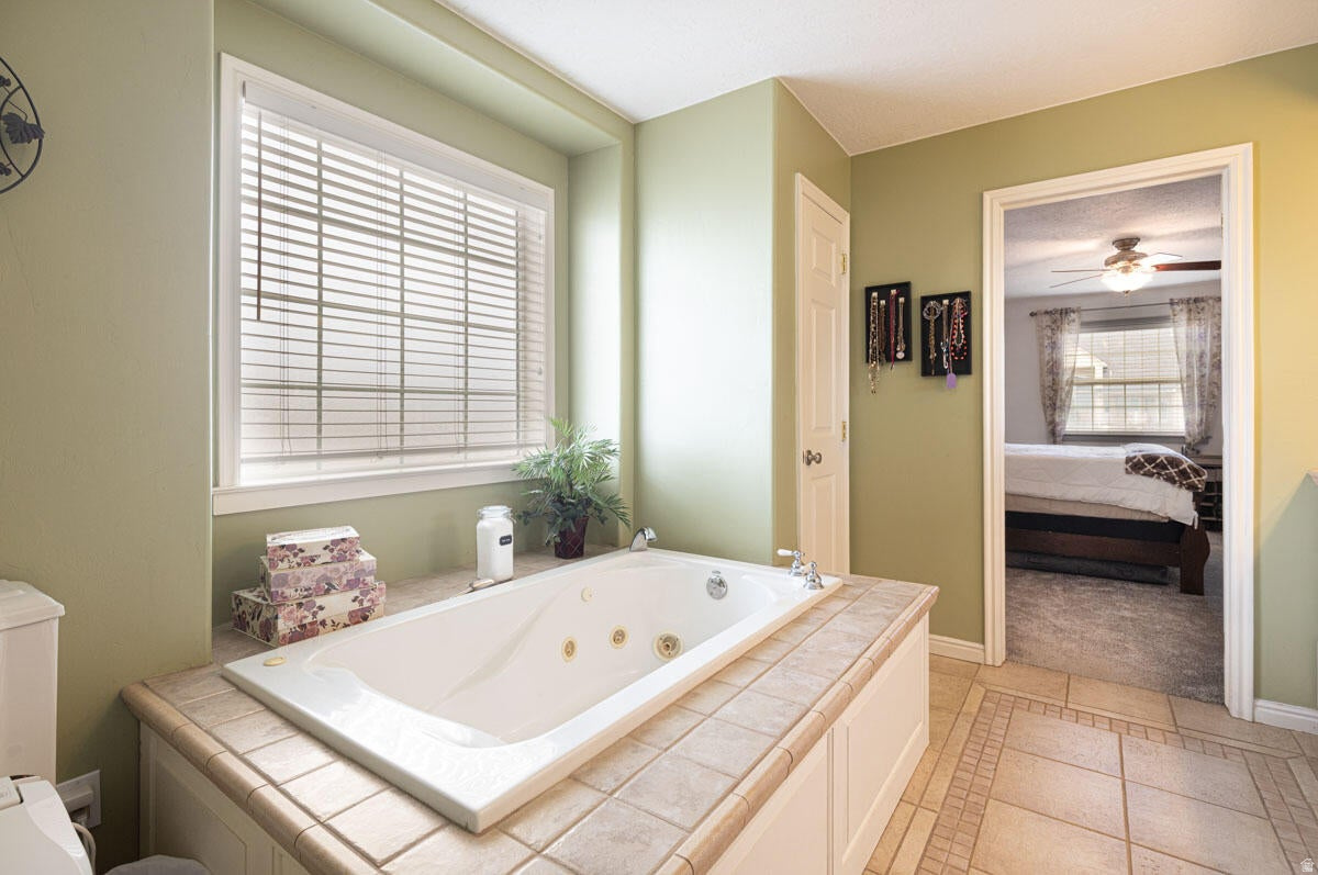 EQUESTRIAN POINTE - Residential