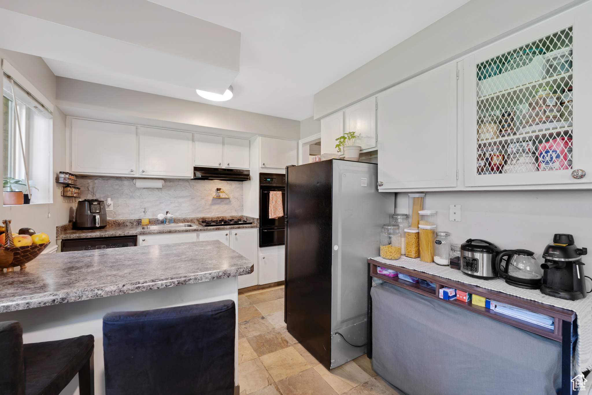 AIX LA CHAPE - Residential