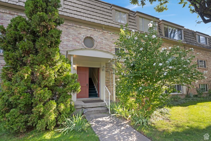 Discover unbeatable value in the heart of Holladay with this beautifully remodeled mid-floor condo. Featuring 2 bedrooms and 1 bathroom, this home was tastefully updated in 2023 with a modern kitchen and fresh finishes throughout. The HOA covers heat, A/C, gas, water, and sewer, giving you peace of mind with simplified utilities. Just outside the condo, you'll find convenient laundry facilities, while the community offers an impressive array of amenities including two pools, a hot tub, sauna, fitness center, bike racks, and reserved covered parking. Perfectly situated close to shopping, dining, and easy commuting routes, this condo combines comfort, convenience, and lifestyle-all for a fraction of the cost of nearby properties.