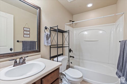 Tiny photo for 10638 S CAVE RUN LN, South Jordan, UT 84009 (MLS # 2189121)