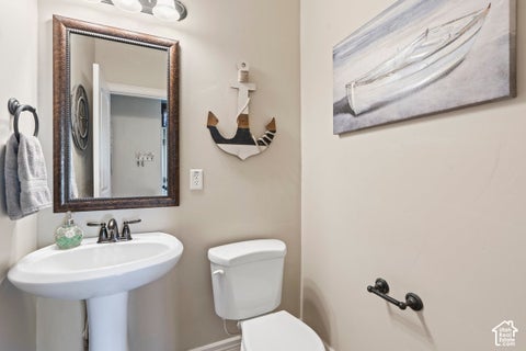Tiny photo for 10638 S CAVE RUN LN, South Jordan, UT 84009 (MLS # 2189121)