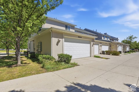 Tiny photo for 10638 S CAVE RUN LN, South Jordan, UT 84009 (MLS # 2189121)