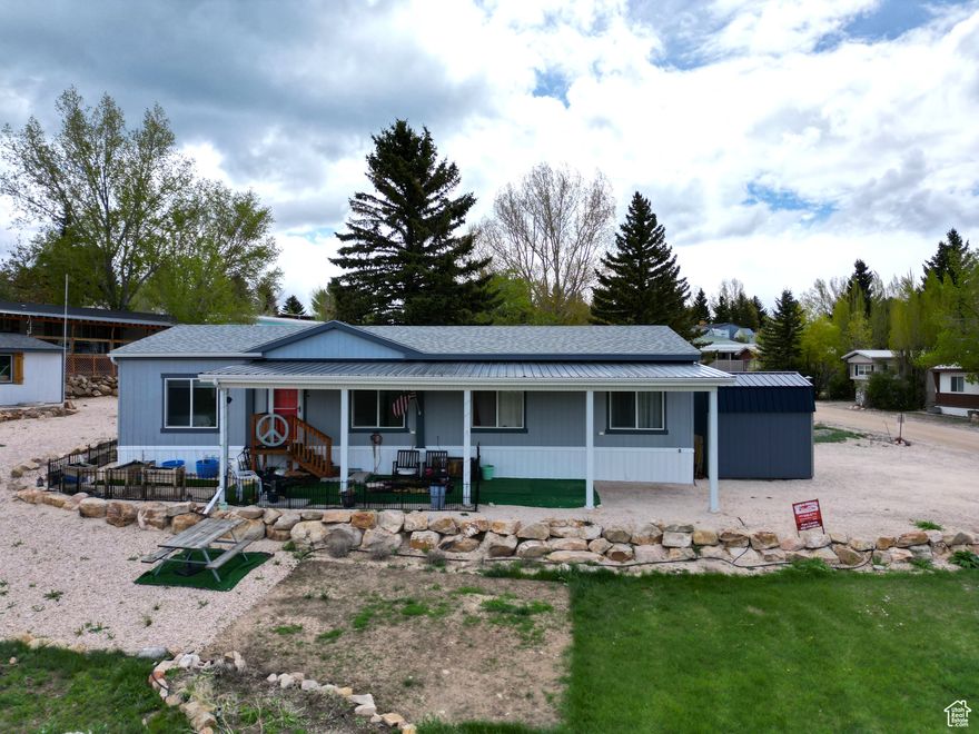 Beautiful newer trailer, HOA has a swimming pool, lake access is easy.  Home is being sold with most of the furniture so you can bring your swimming suit and your ready to play.  2022 model, 2X6 exterior walls.  Extra insulation, top of the line appliances.