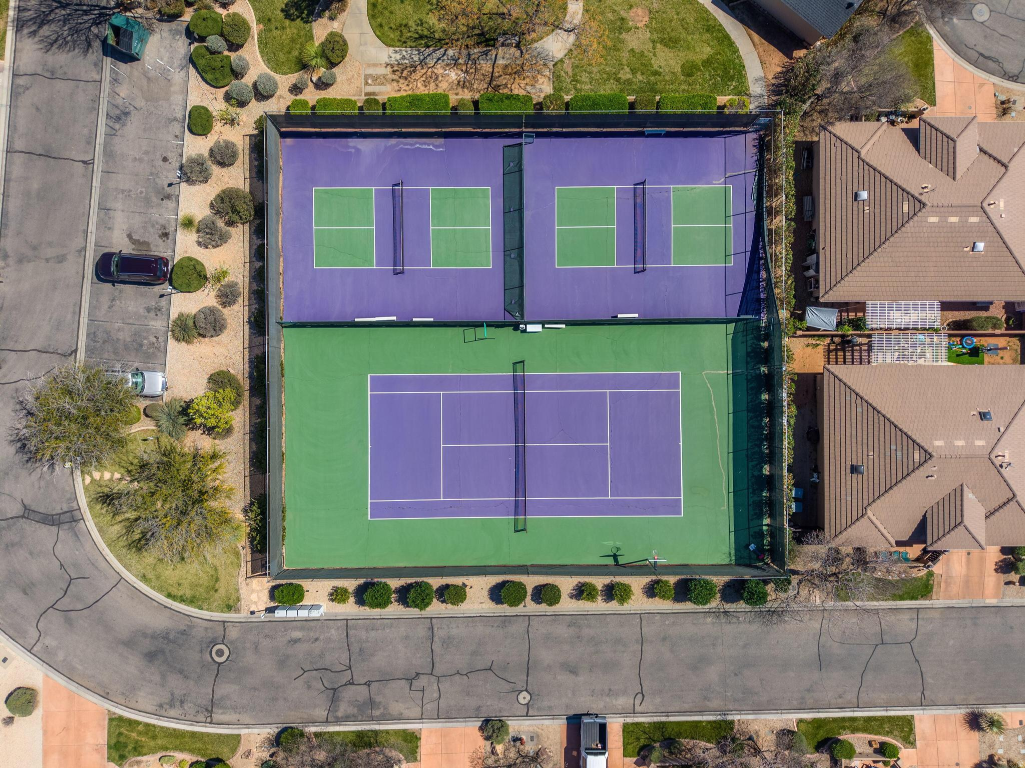 COTTON MANOR CONDOS - Residential