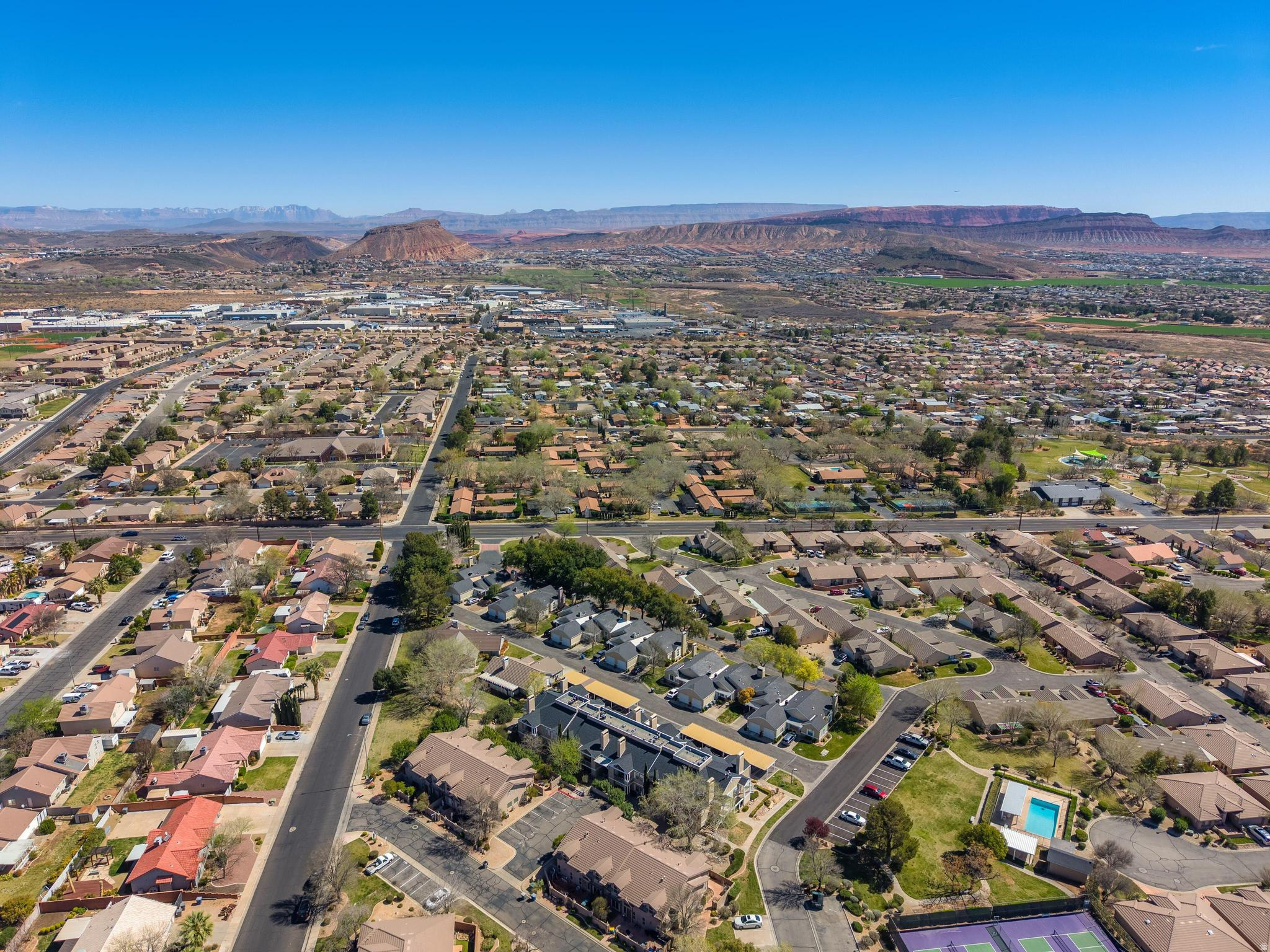 COTTON MANOR CONDOS - Residential