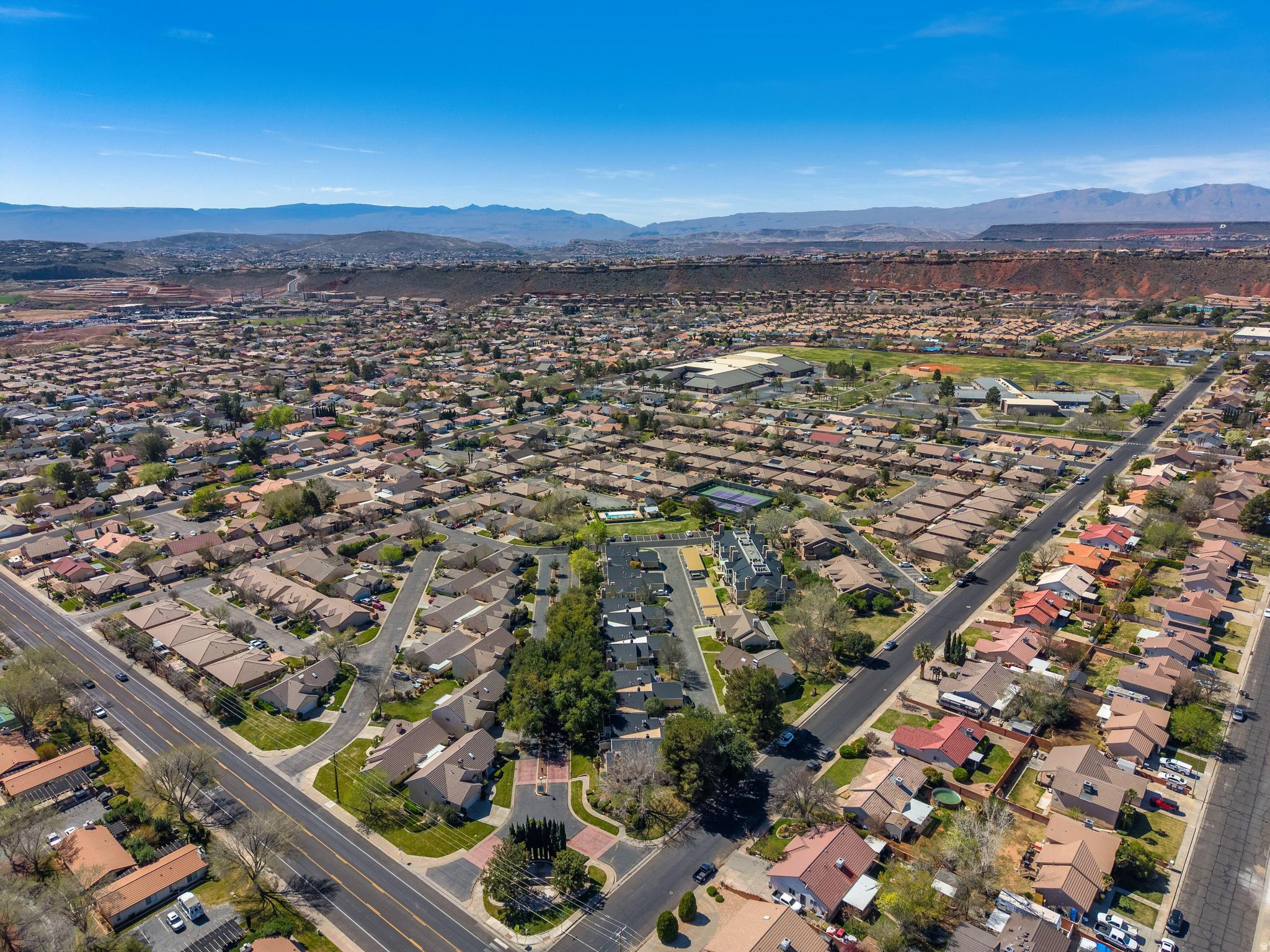 COTTON MANOR CONDOS - Residential
