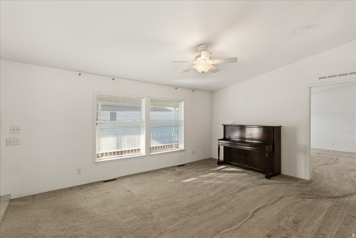 WINCHESTER ESTATES - Residential