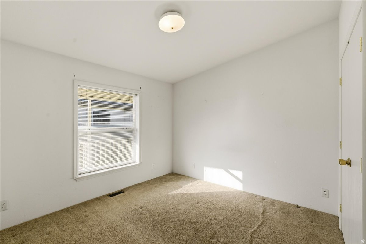 WINCHESTER ESTATES - Residential