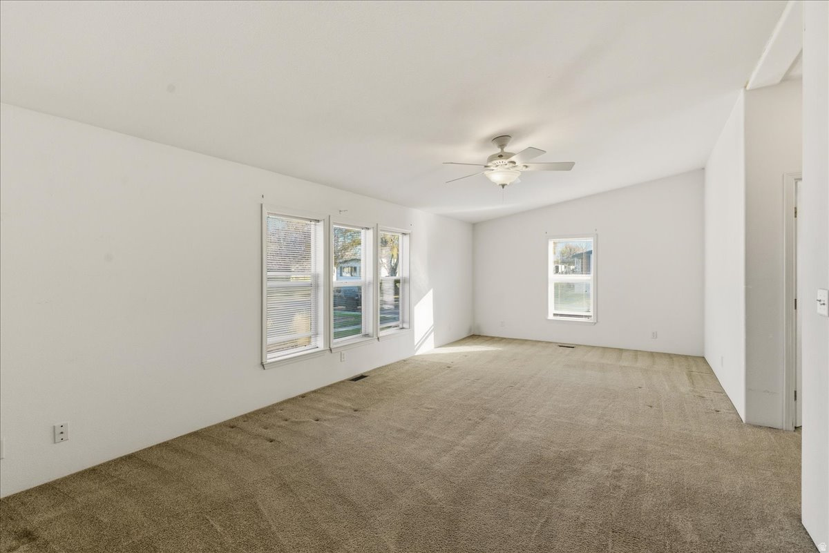 WINCHESTER ESTATES - Residential