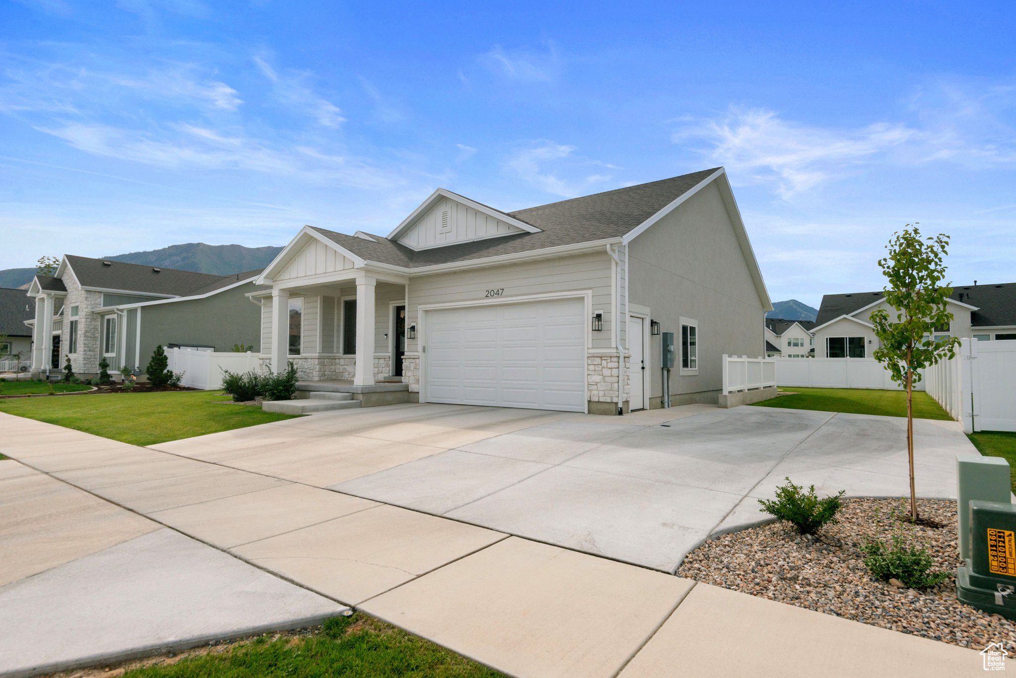 SUNRISE RANCH - Residential