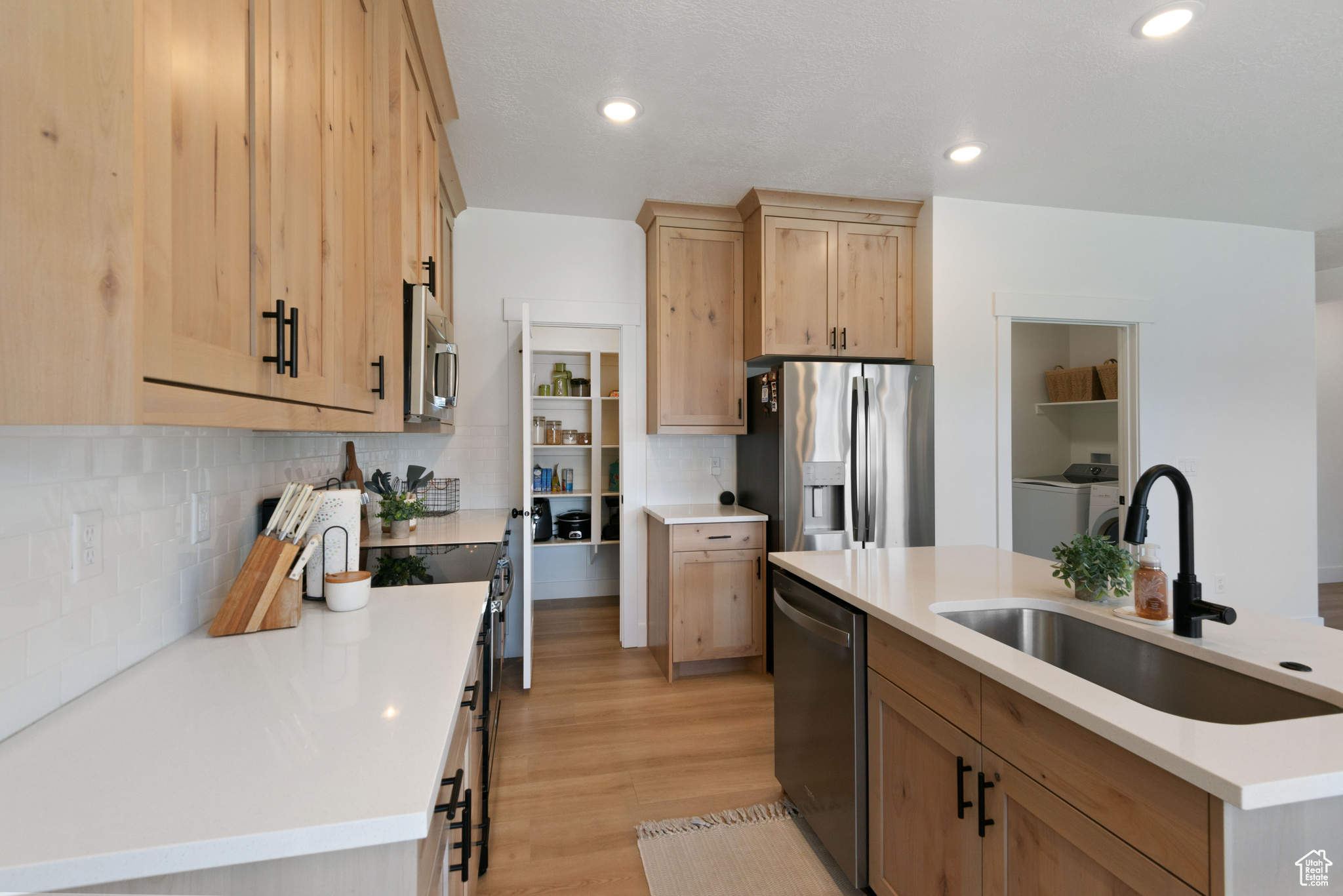 SUNRISE RANCH - Residential
