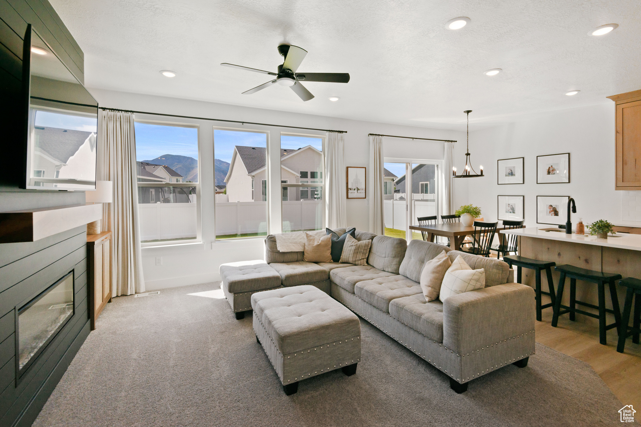 SUNRISE RANCH - Residential