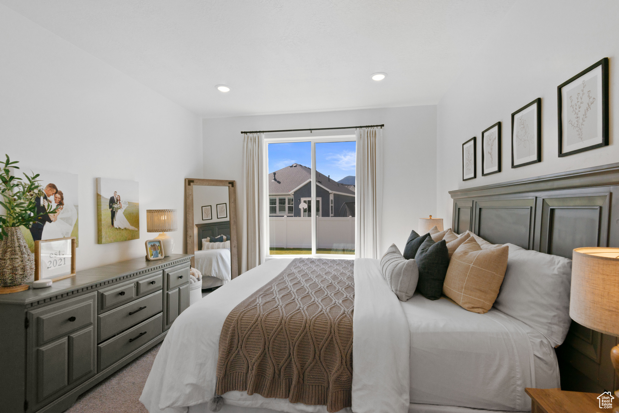 SUNRISE RANCH - Residential