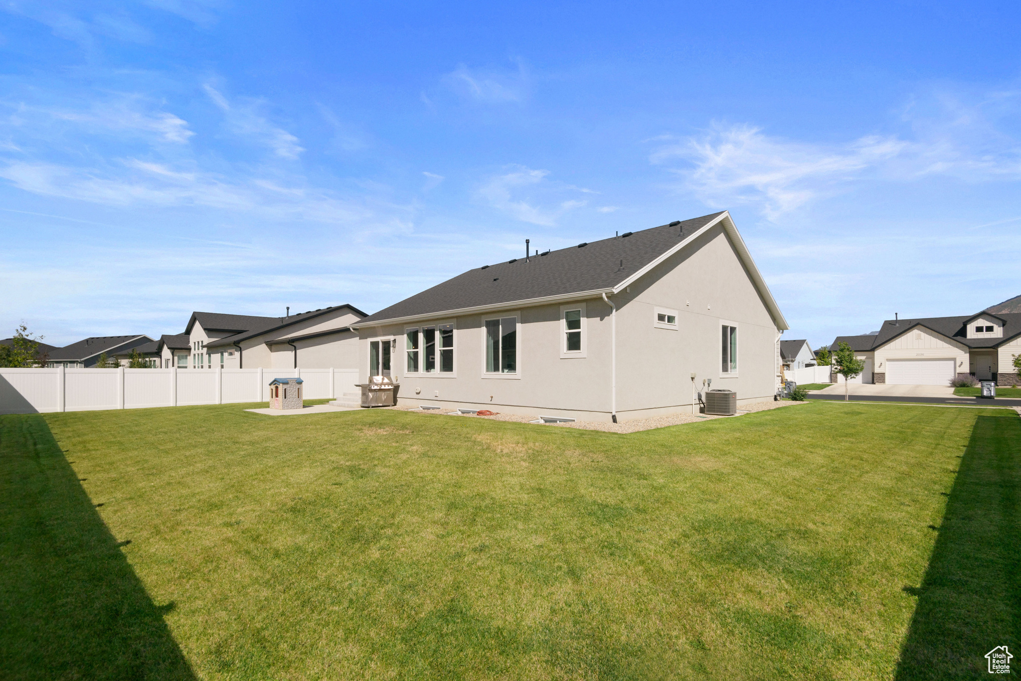 SUNRISE RANCH - Residential