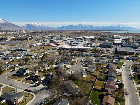 Tiny photo for 1618 W 860 S, Orem, UT 84058 (MLS # 2142074)