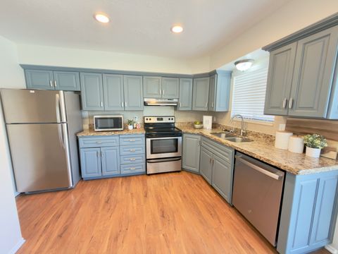 Tiny photo for 1618 W 860 S, Orem, UT 84058 (MLS # 2142074)
