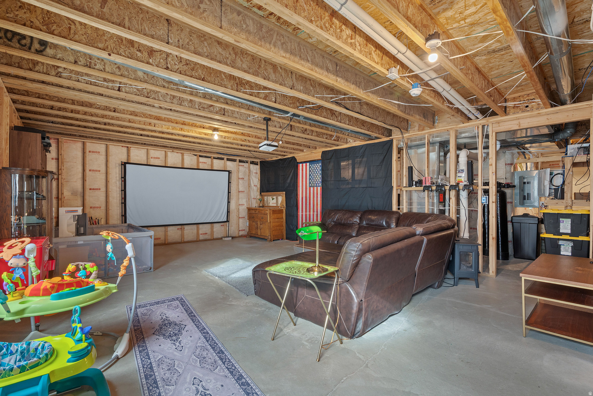 OVERLAND PHASE B - Residential