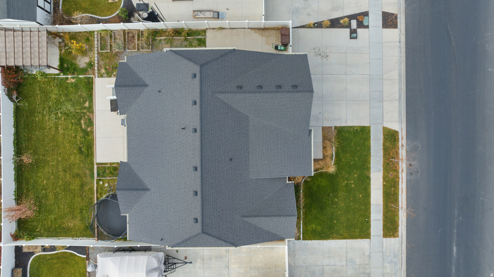 OVERLAND PHASE B - Residential