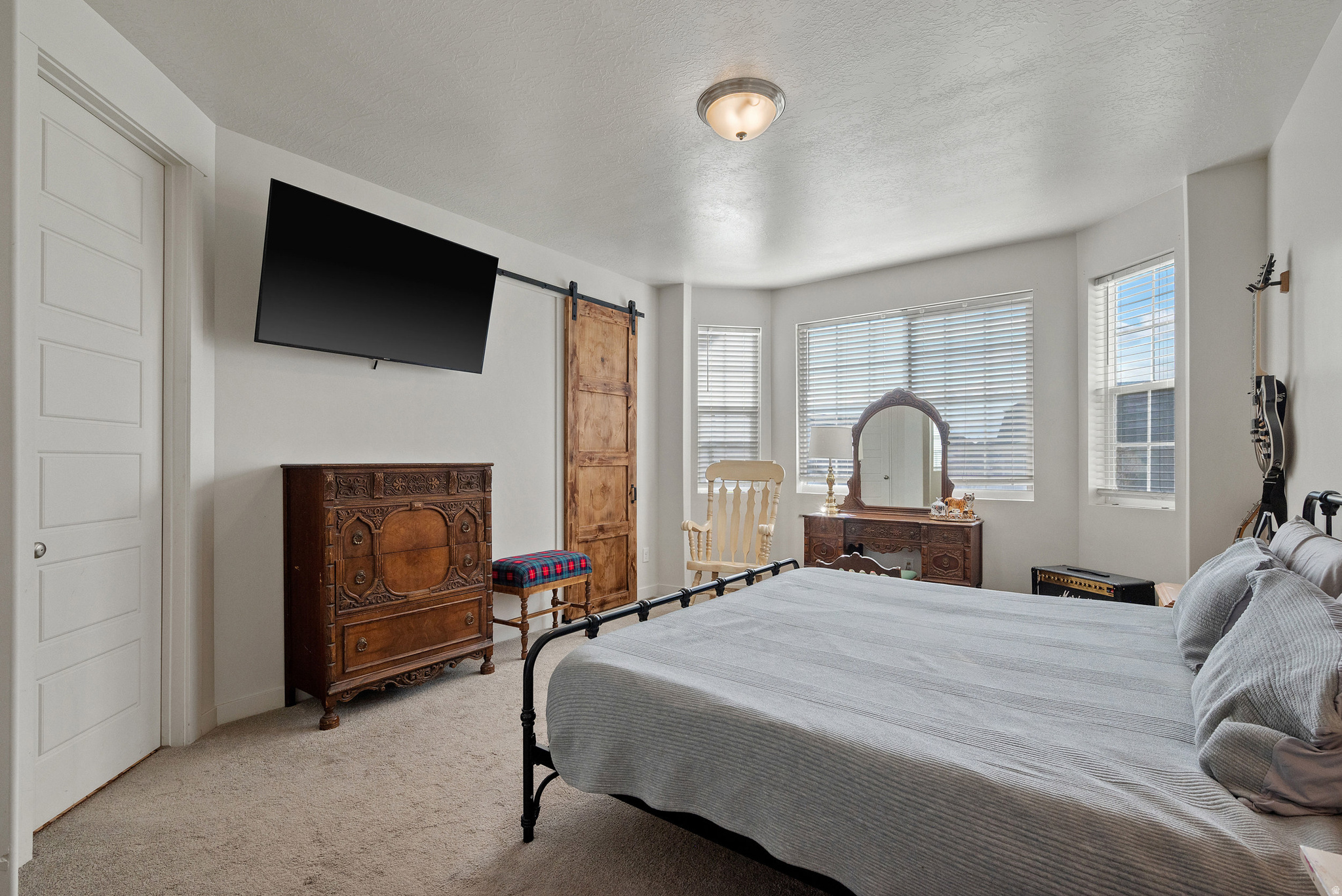 OVERLAND PHASE B - Residential