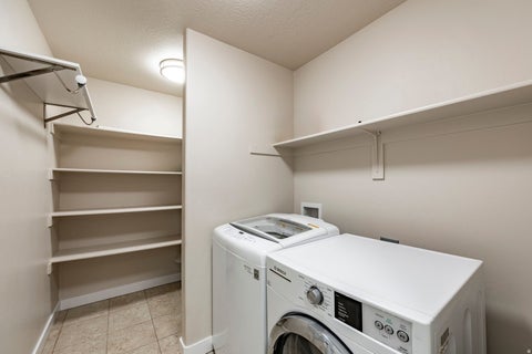 Tiny photo for 961 N ABBEY DR, North Salt Lake, UT 84054 (MLS # 2181192)
